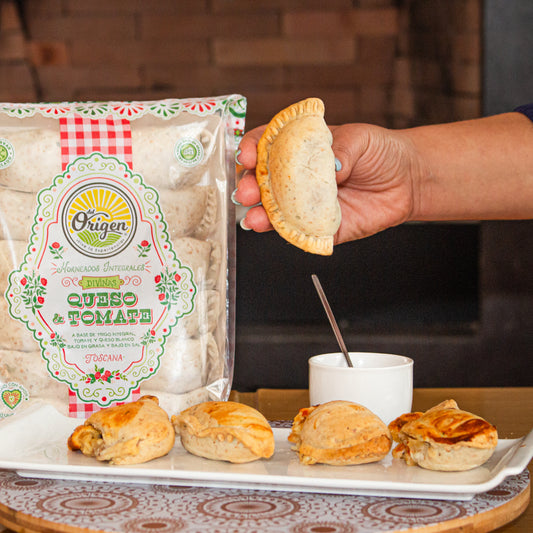 Empanadas divinas queso y tomate "Del origen" 12 unds